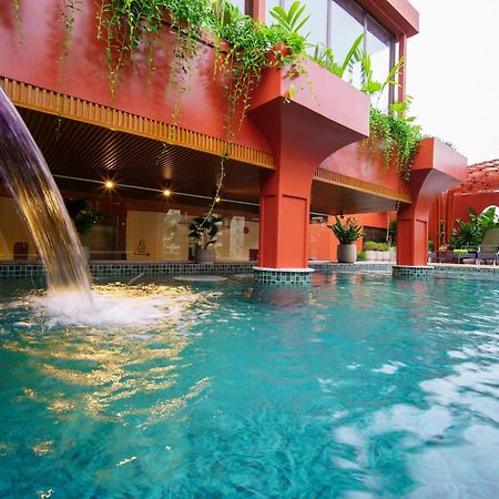 Me Saigon Boutique Hotel Хошимин Экстерьер фото